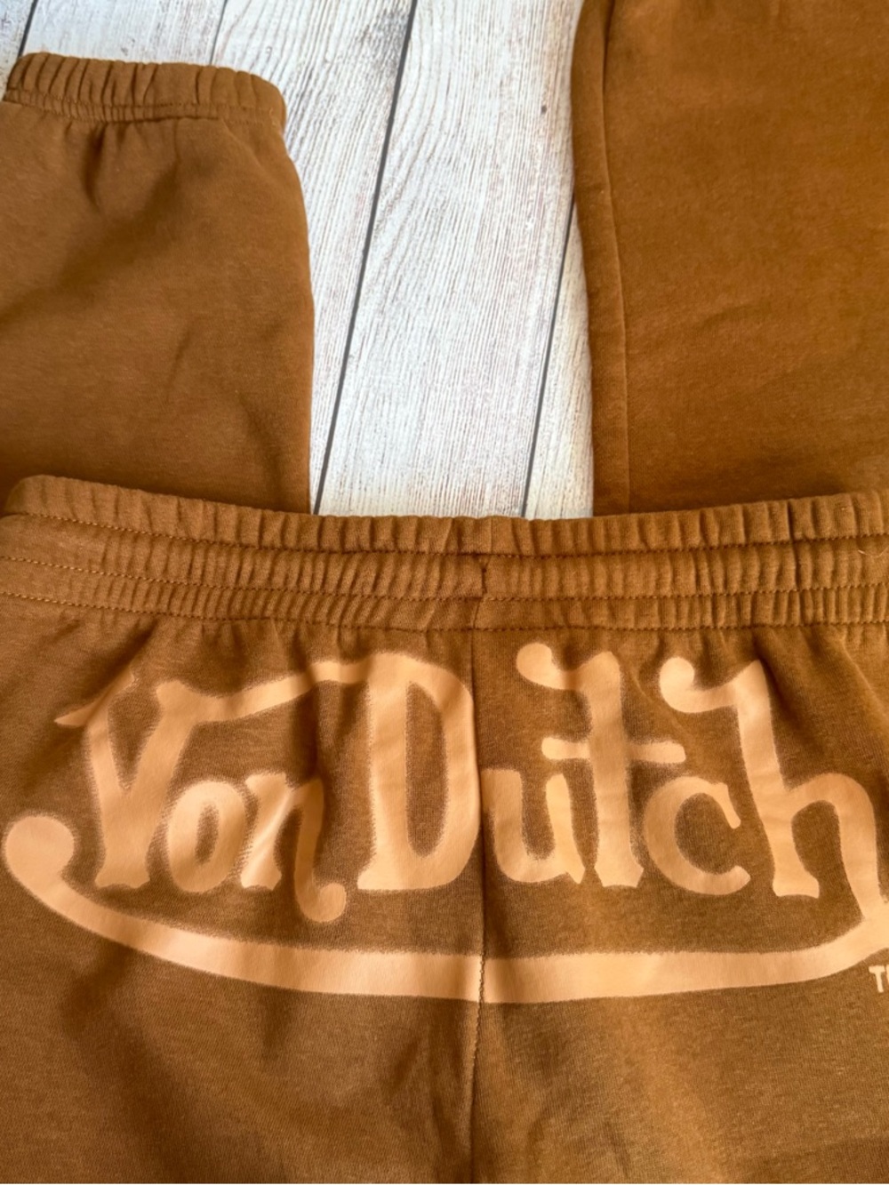 VON DUTCH Brown Set Baby Tee And Joggers XS - Picture 8 of 8